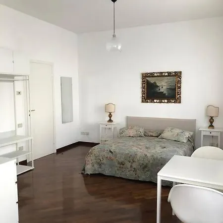 Mare In Centro Σαλέρνο